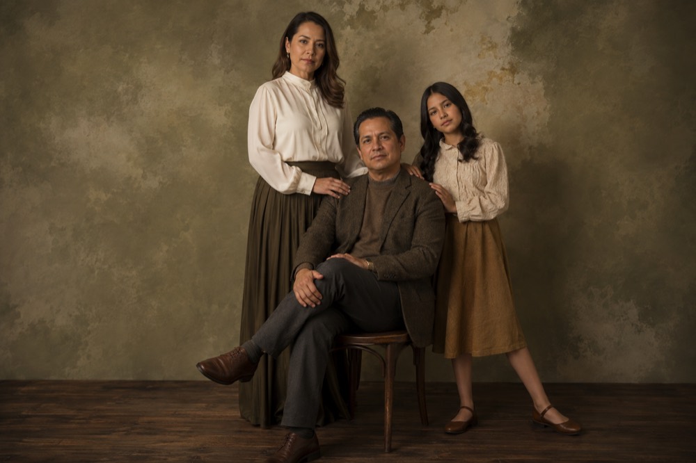 Retrato de una familia de tres personas
